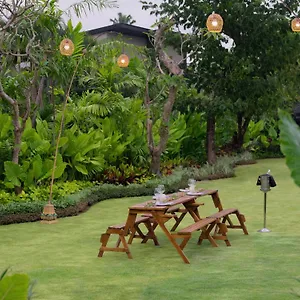 https://kayumas-seminyak-resort.hotelsseminyak.net