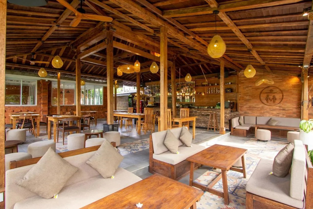 Moson Villa Legian  Легиан